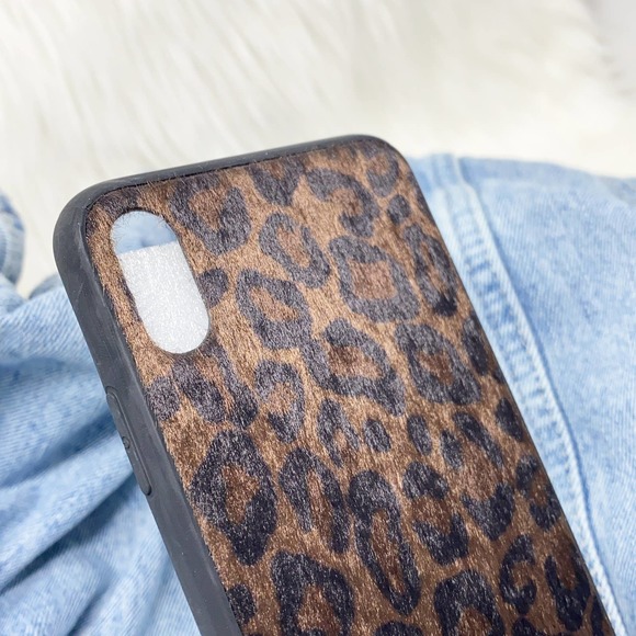 iPhone XS Max Case Brown Black Leopard Fur Print - Picture 2 of 5